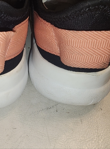 Adidas Cloudfoam Size 8.5 - Picture 2 of 8